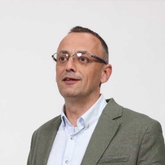 Милош Паулић